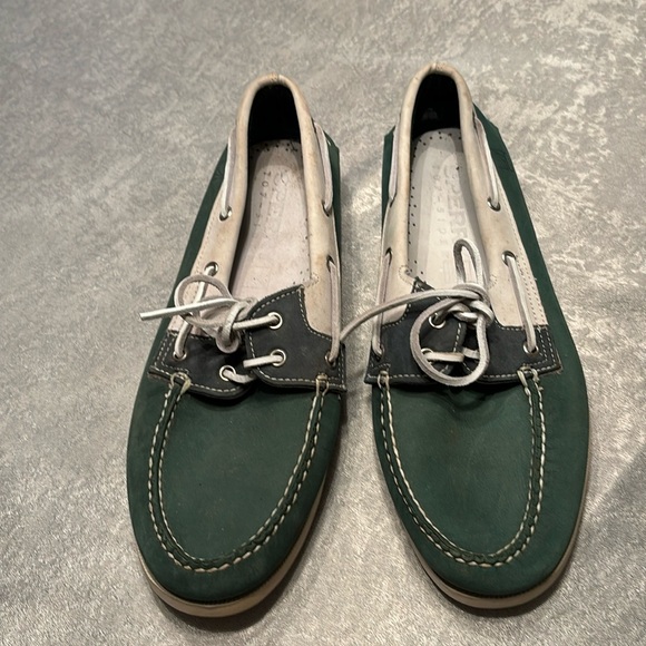 Sperry Topsiders - Picture 1 of 5